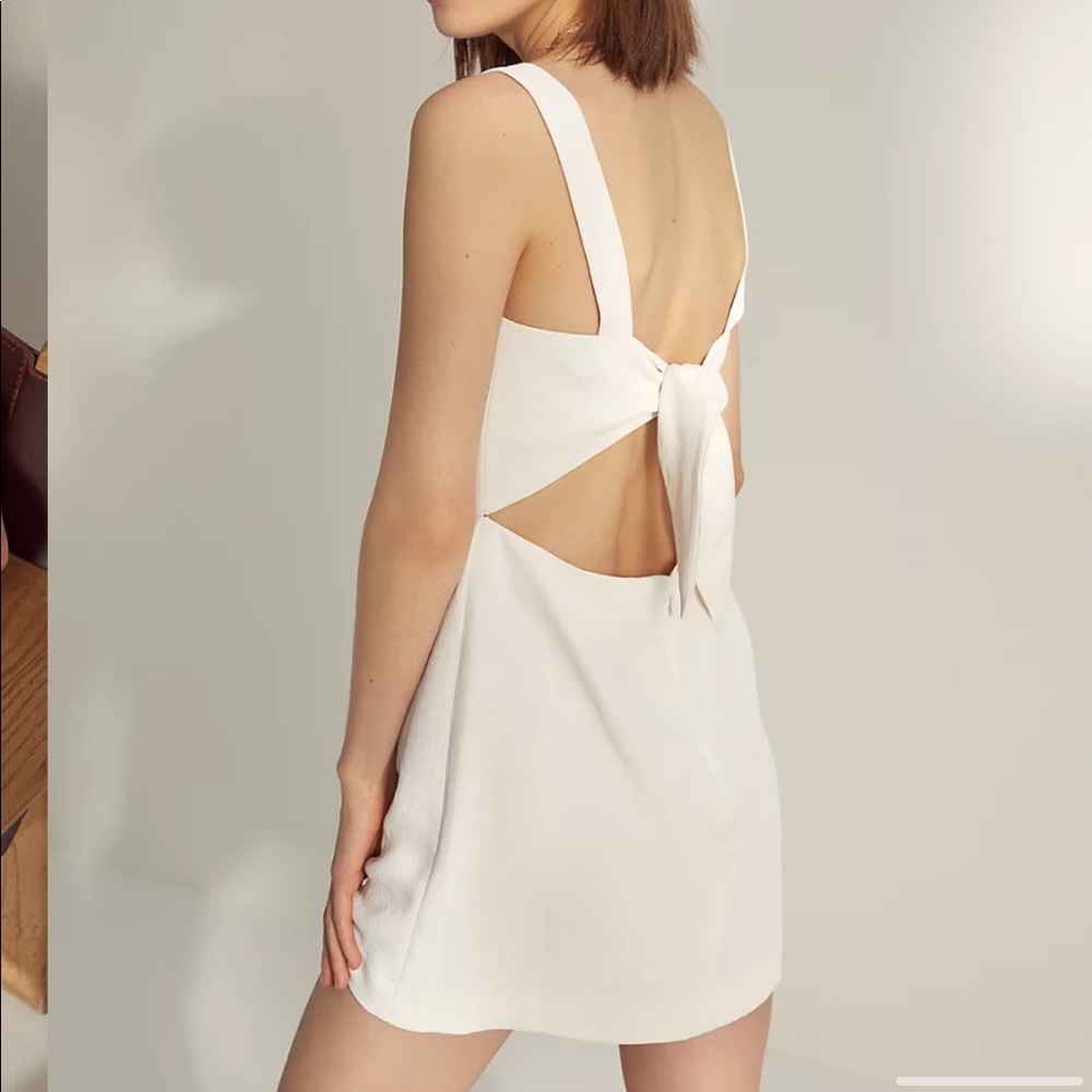 Wilfred dress from aritzia - open to offers ✨